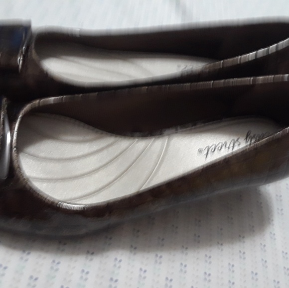 Wisteria high heels crocodile style - Picture 3 of 8